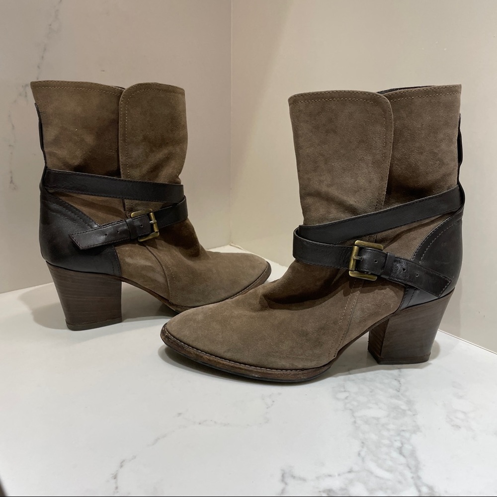 Aquatalia Suede Leather Brown Gray Buckle Ankle Booties 10